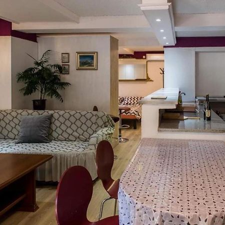 Apartment Ami เทรบินเย ภายนอก รูปภาพ